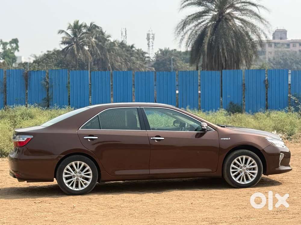 Toyota Camry Hybrid 2.5, 2017, Petrol