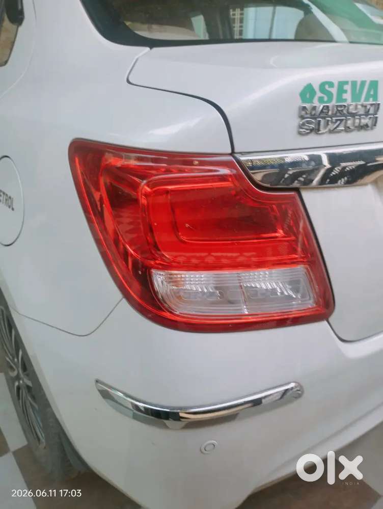 Maruti Suzuki Dzire 2017 Petrol 32000 Km Driven
