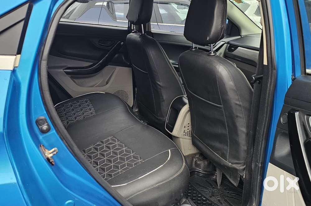 Tata Nexon 1.2 Revotron Xma Amt (s), 2019, Petrol