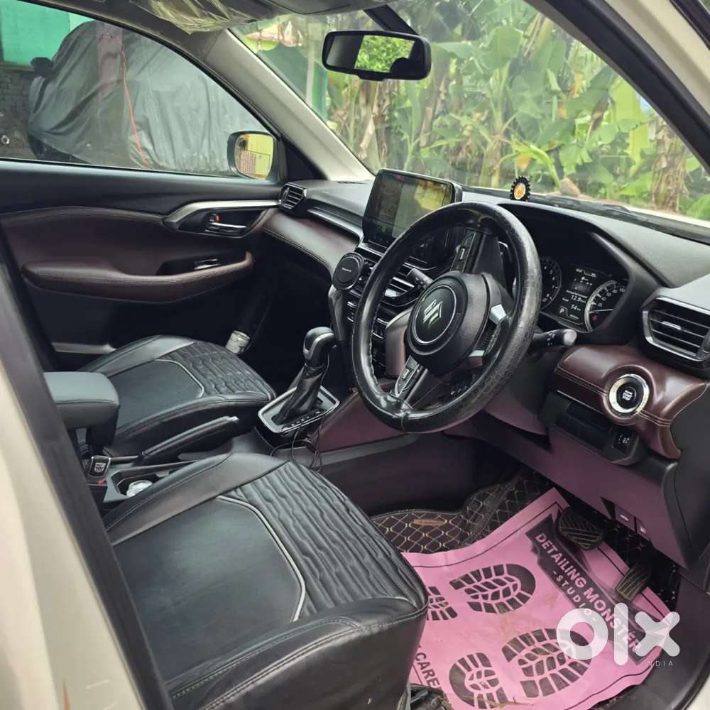 Maruti Suzuki Grand Vitara 2022 Petrol Well Maintained