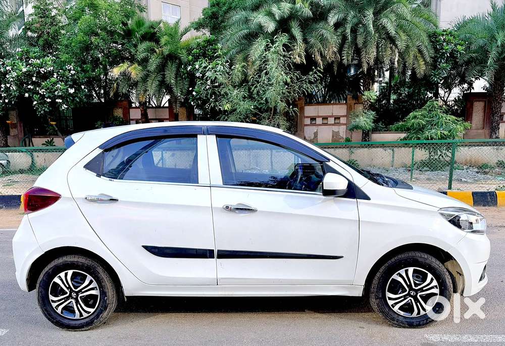 Tata Tiago 1.2 Revotron Xt (o), 2017, Diesel