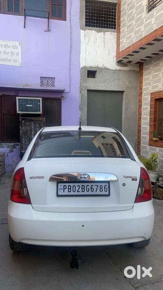 Hyundai Verna 2009 Diesel 100000 Km Driven