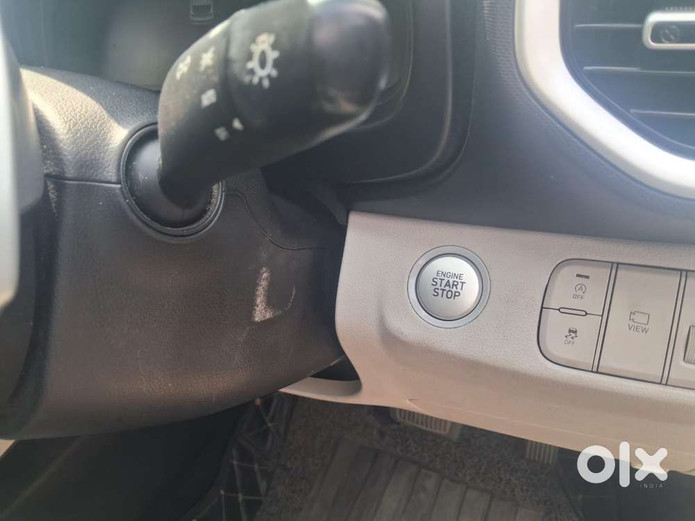 Hyundai Venue 1.0 Sx (o) Turbo Dct, 2023, Petrol