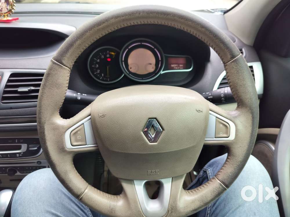 Renault Fluence 1.5, 2011, Petrol