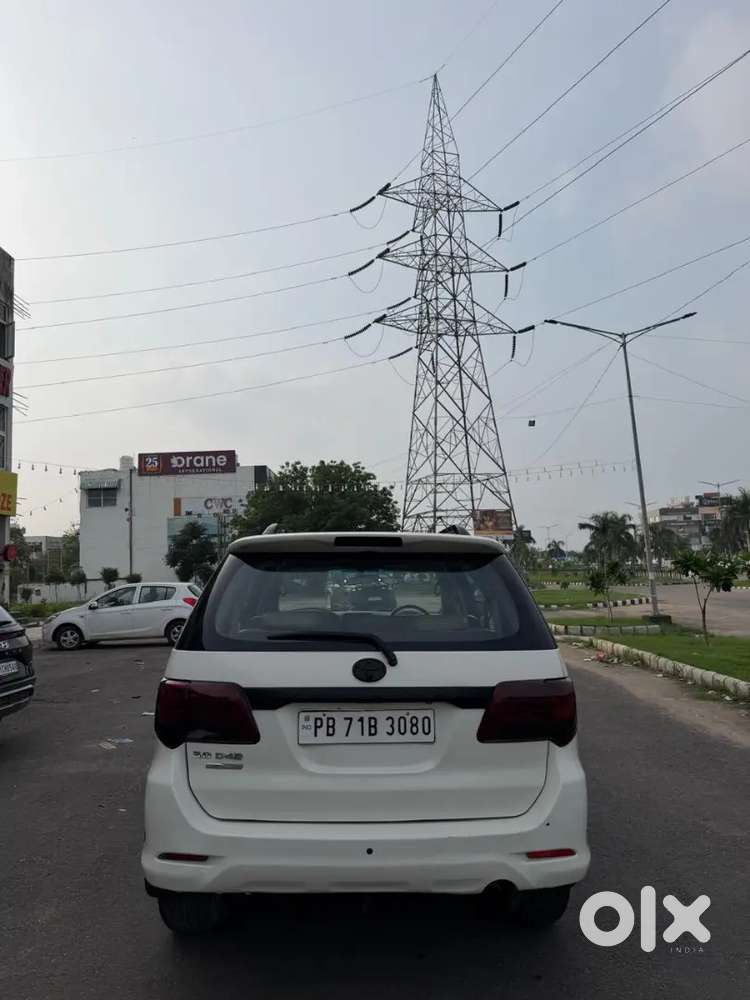 Toyota Fortuner 2013 Diesel At 126000 Km Driven