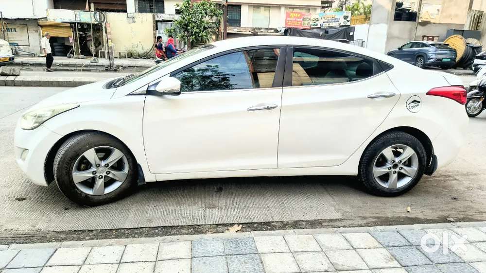 Hyundai Elantra 2013