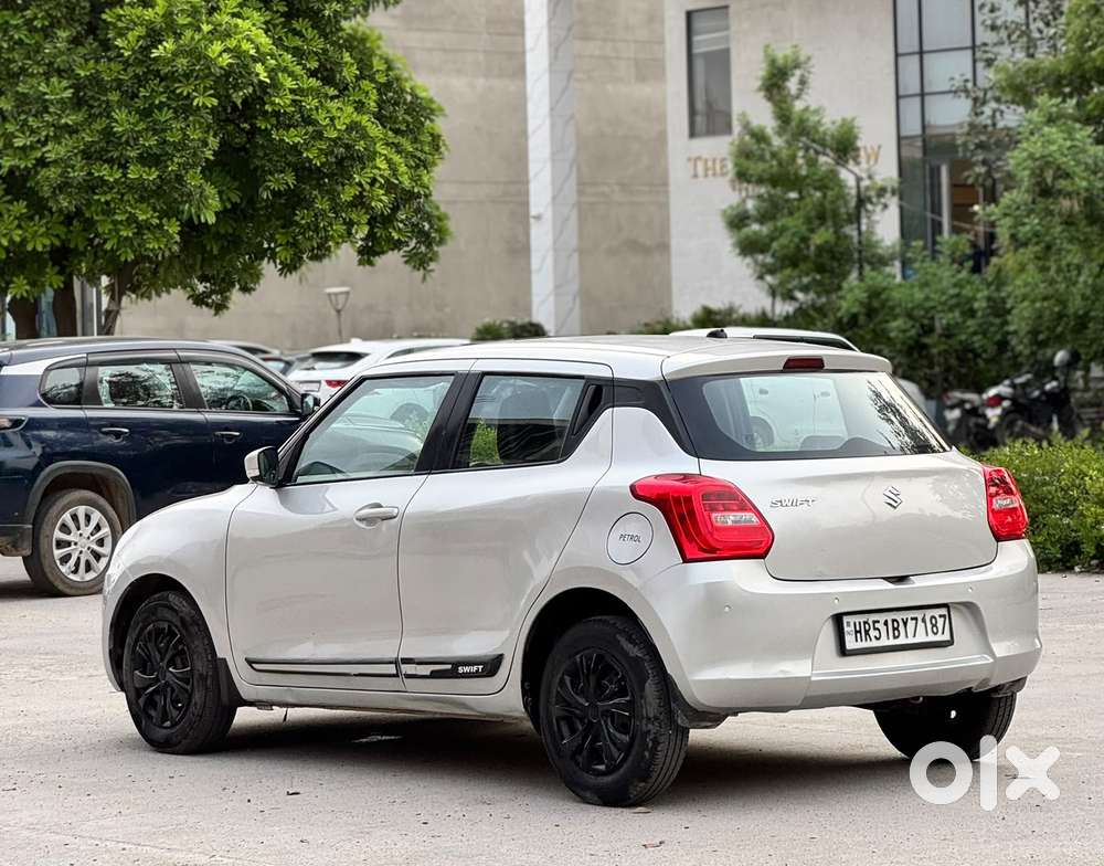 Maruti Suzuki Swift Vxi + Manual, 2019, Petrol