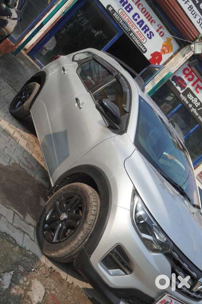 Renault Triber, 2022, Petrol