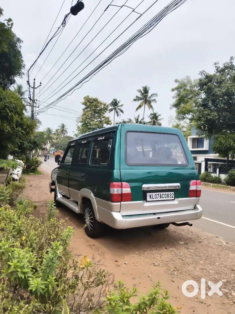 Toyota Qualis 2000 Diesel Well Maintained