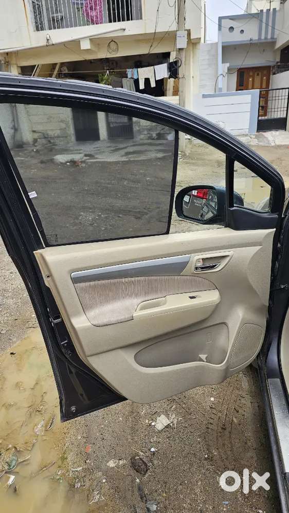 Maruti Suzuki Ertiga 2013