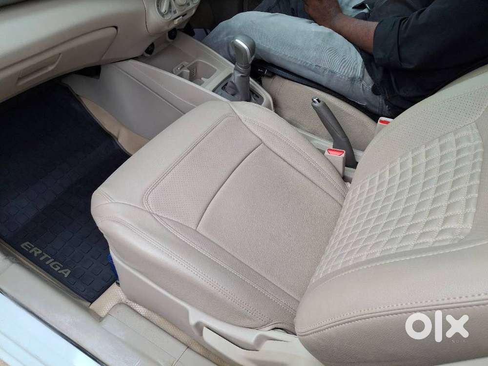 Maruti Suzuki Ertiga Vxi At Petrol, 2022, Petrol