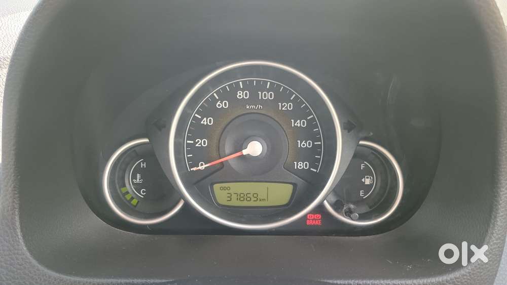 Hyundai Eon Magna +, 2013, Petrol