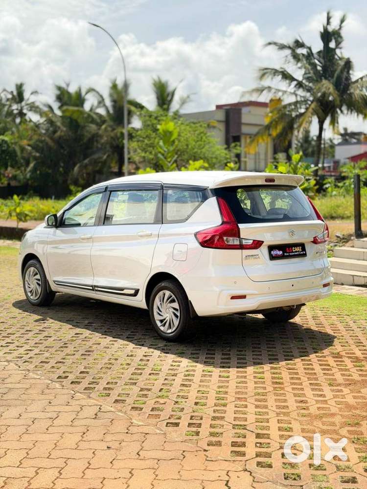 Maruti Suzuki Ertiga 1.5 Vxi Shvs, 2023, Petrol