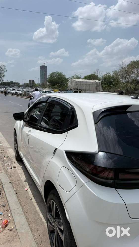 Tata Altroz 2024 Cng & Hybrids Good Condition