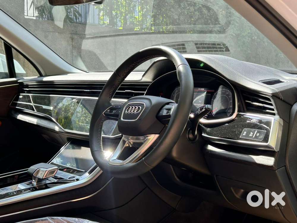 Audi Q7 3.0 Premium Plus 55 Tfsi, 2025, Petrol
