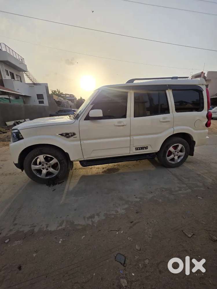 Mahindra Scorpio 2022 Diesel 140000 Km Driven