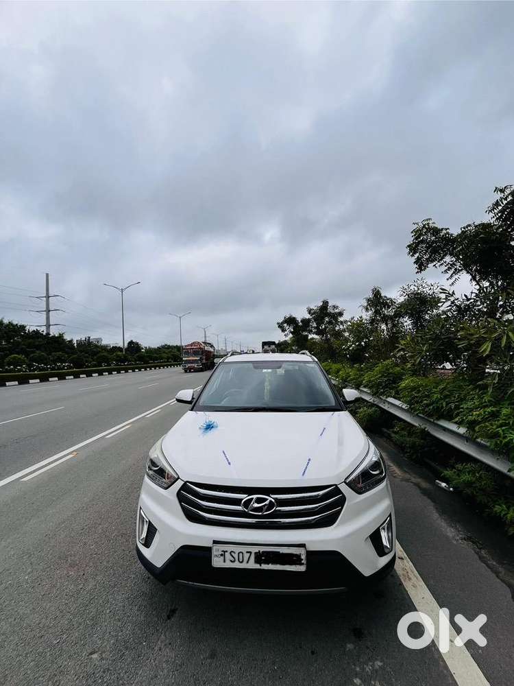 Hyundai Creta 2016 Diesel Showroom Service Maintained