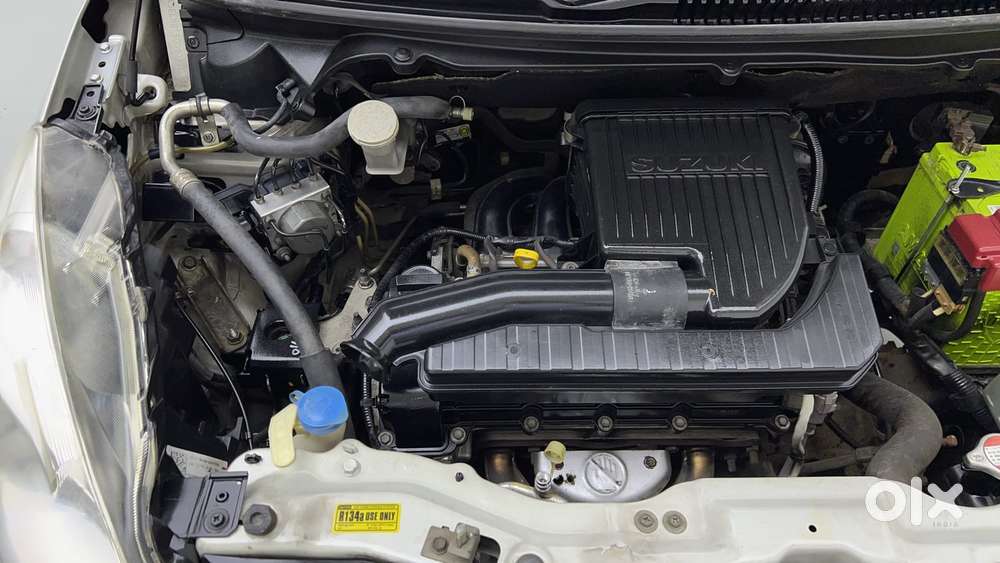 Maruti Suzuki Ertiga Vxi At, 2017, Petrol