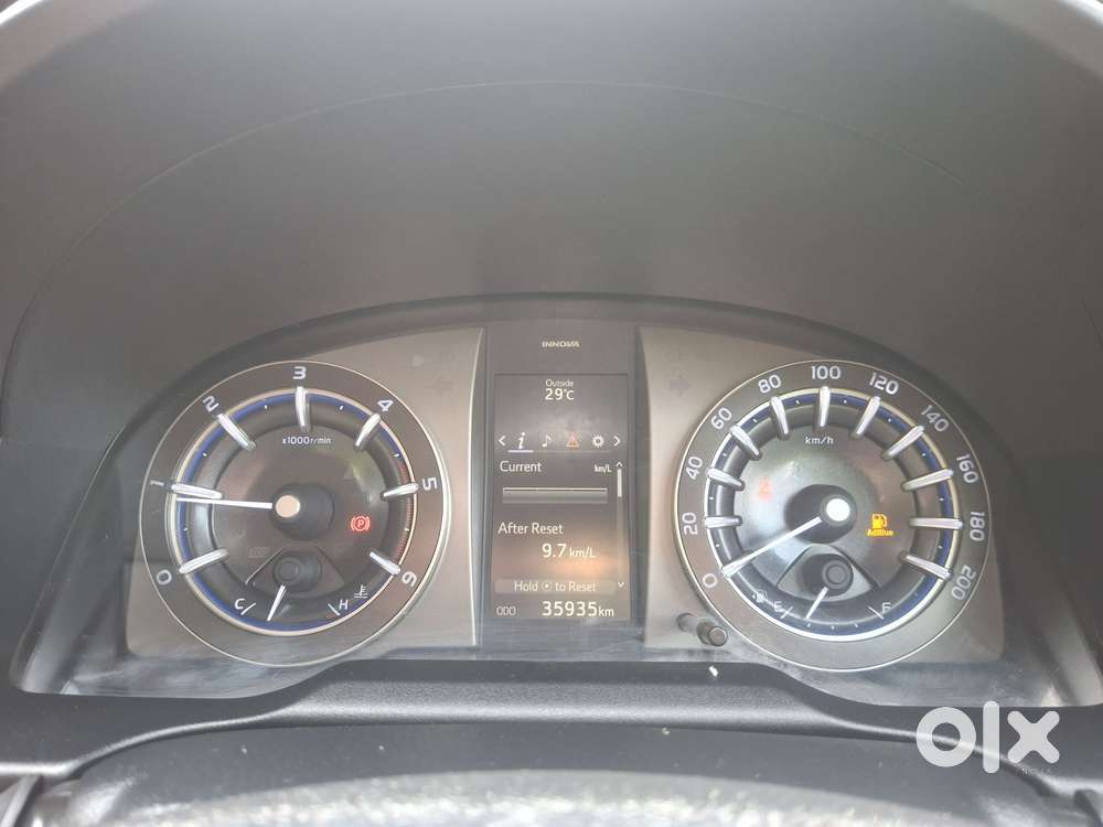 Toyota Innova Crysta [2020-ongoing] 2.4 Zx 7 Str, 2021, Diesel