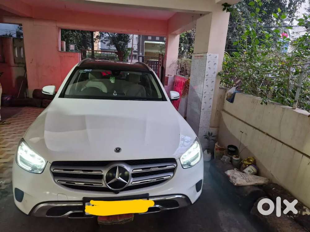 Mercedes-benz Glc 2022 Petrol Well Maintained