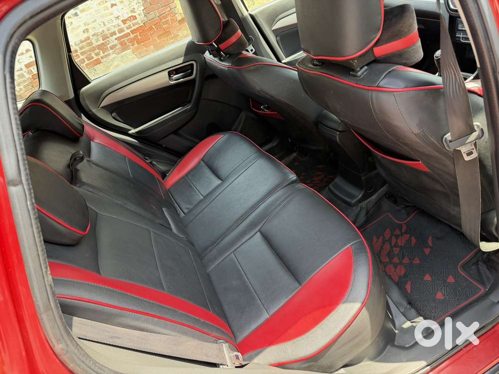 Maruti Suzuki Vitara Brezza Zdi Plus Dual Tone, 2016, Diesel