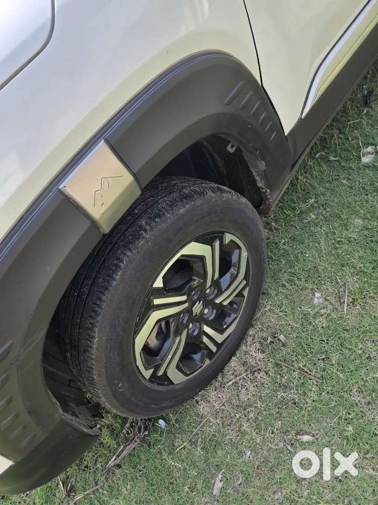 Jh01fn3452 New Breza Smart Hybrid Zxi+ Sunroof 2024 Mannual