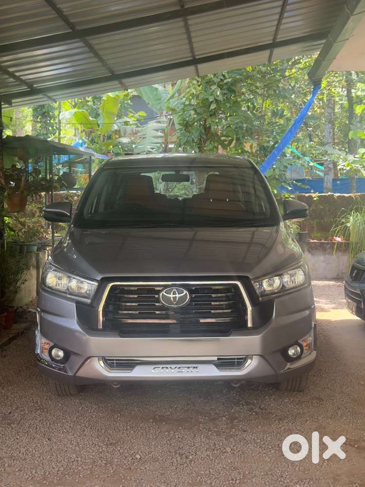 Toyota Innova Crysta 2018