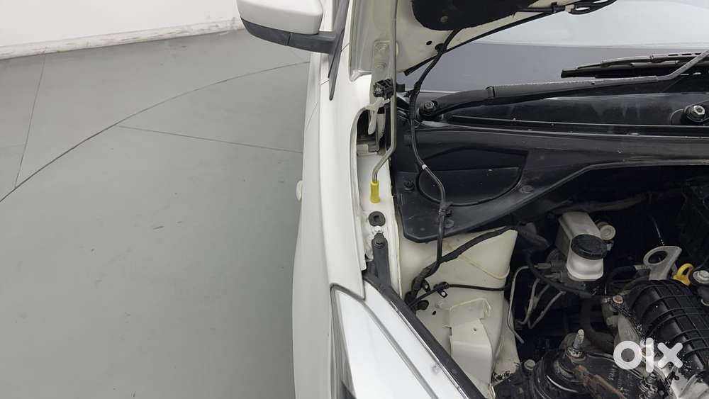 Tata Tiago 1.2 Revotron Xt, 2017, Petrol