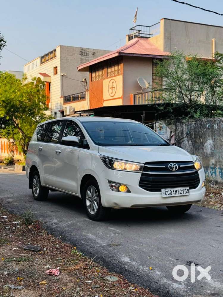 Toyota Innova Crysta [2020-ongoing] 2.7 Gx Mt 8 Str, 2020, Diesel