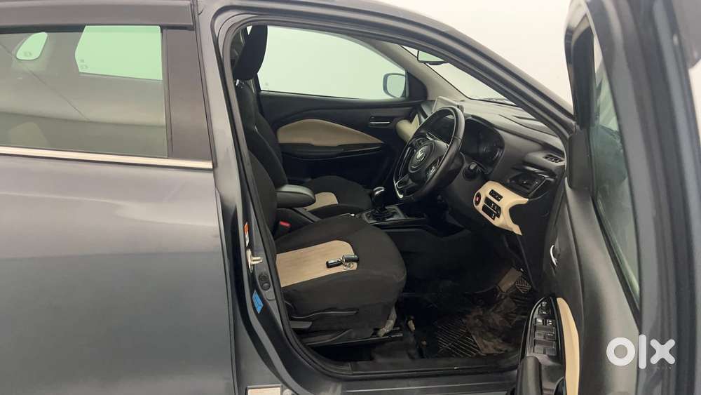 Toyota Glanza 1.2 V Amt, 2023, Petrol