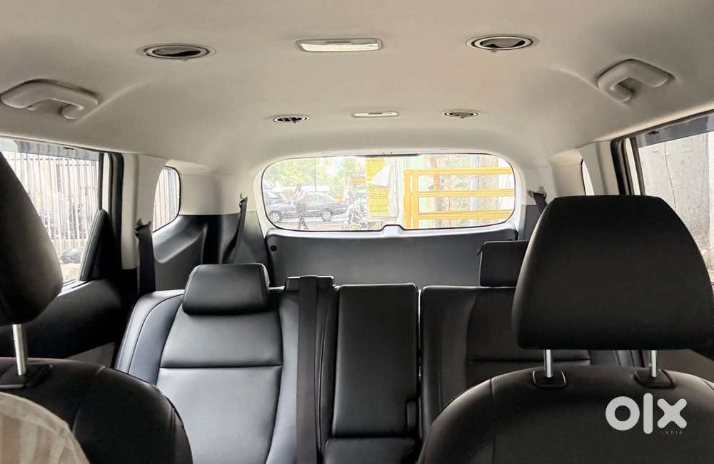 Kia Carens G 1.5 6mt Premium (o) 7-seater, 2024, Diesel