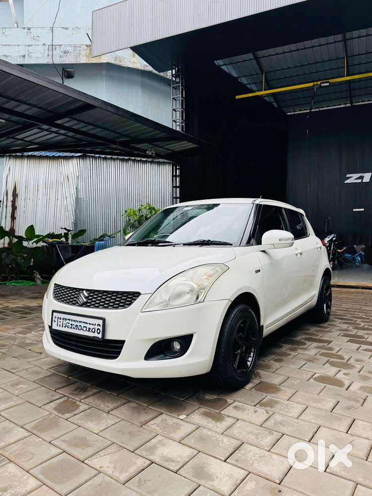 Maruti Suzuki Swift 2013 Diesel 160000 Km Driven