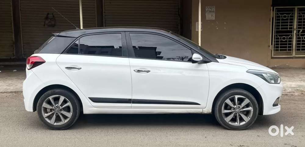 Hyundai Elite I20 Asta Option, 2015, Petrol