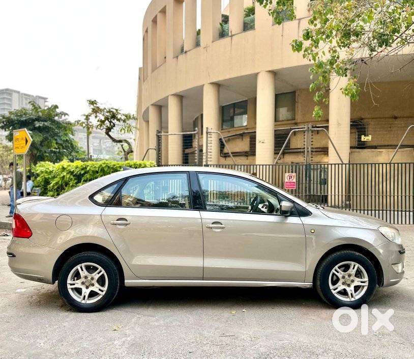 Skoda Rapid 1.6 Mpi Ambition, 2013, Petrol