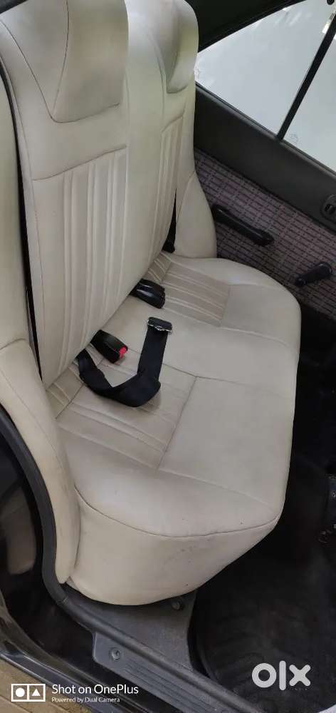 Maruti Suzuki Esteem 2005 Petrol