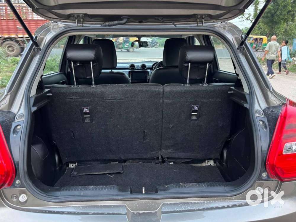 Maruti Suzuki Swift 1.3 Zxi, 2022, Petrol