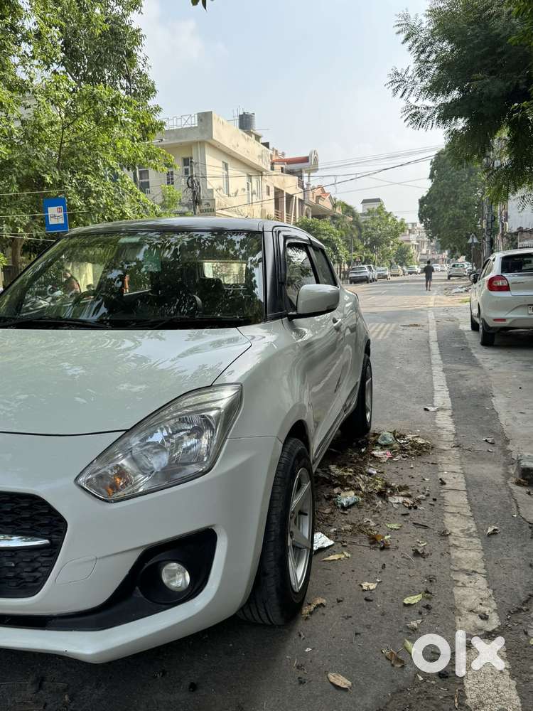 Maruti Suzuki Swift Vxi Optional, 2023, Petrol