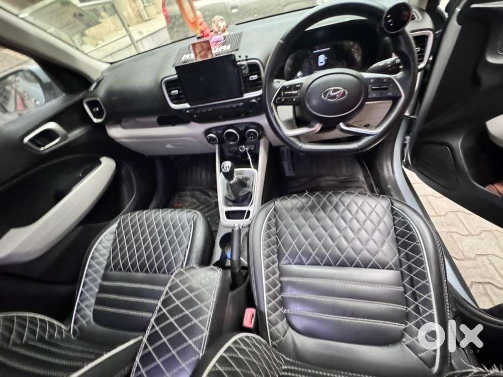 Hyundai Venue 2022 Petrol Good Condition