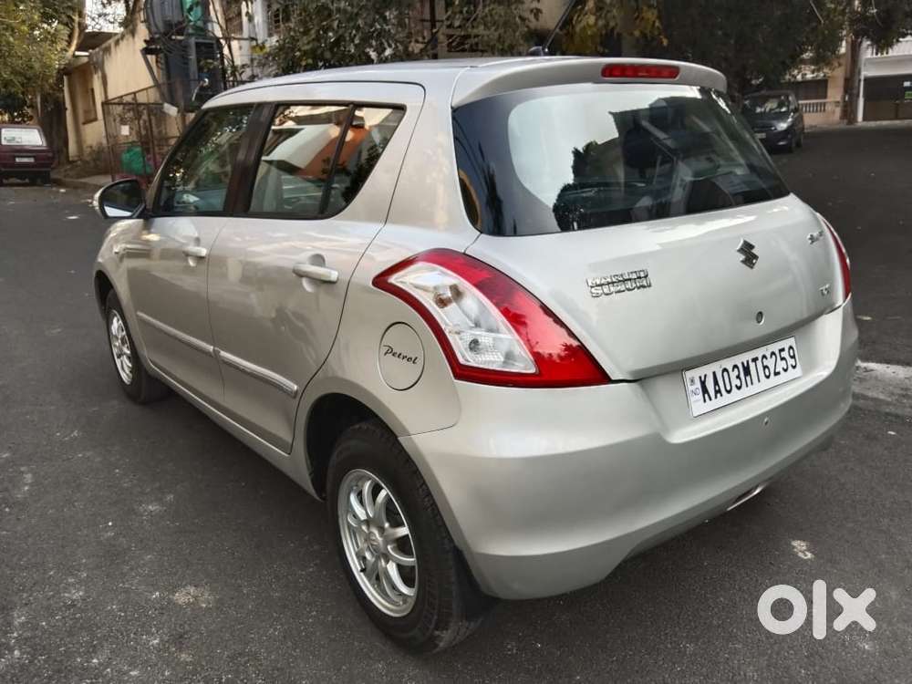 Maruti Suzuki Swift Vxi 1.2 Abs Bs-iv, 2014, Petrol