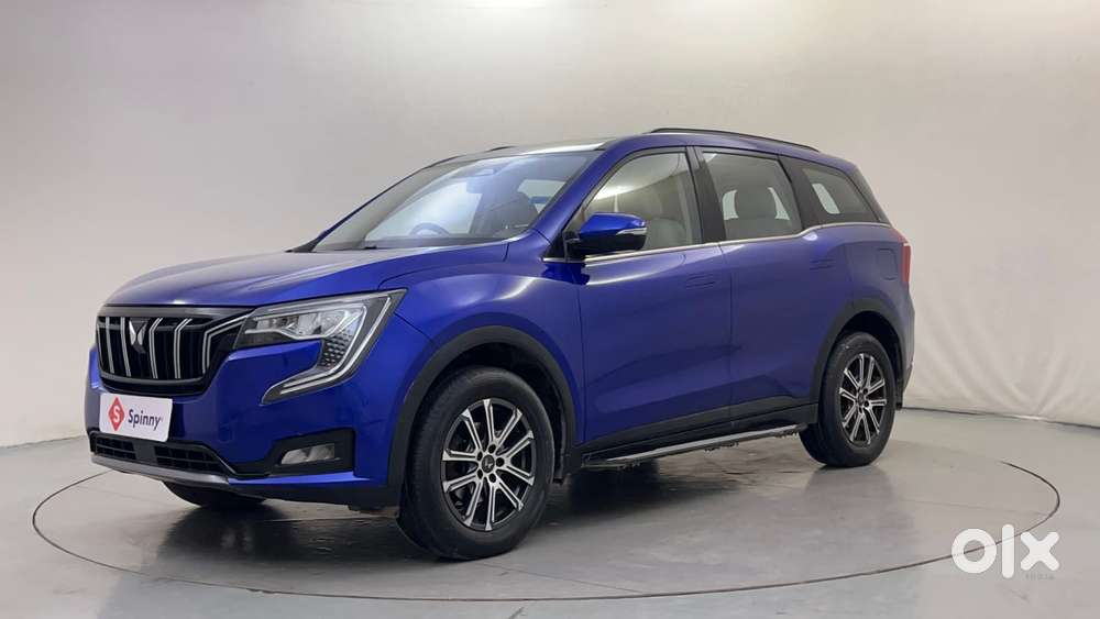 Mahindra Xuv700 2.0 Ax 7 Petrol Mt Str, 2022, Petrol