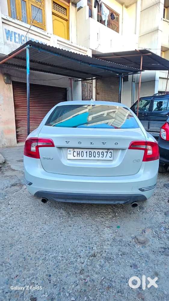 Volvo S60 D5 2012 ( Read Discription )