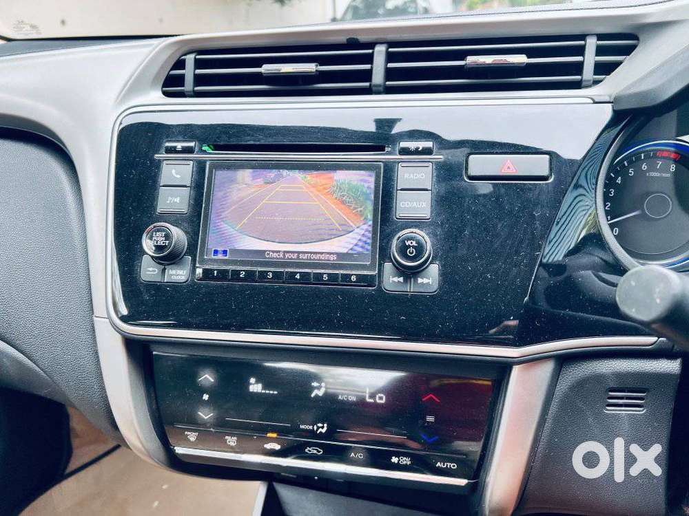 Honda City 1.5 V 4th Gen I-vtec Mt, 2016, Petrol