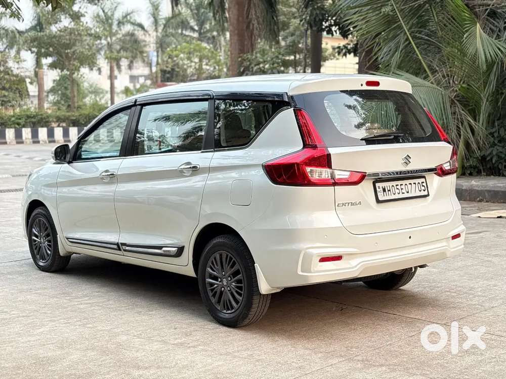 Ertiga Smart Hybrid Zxi+