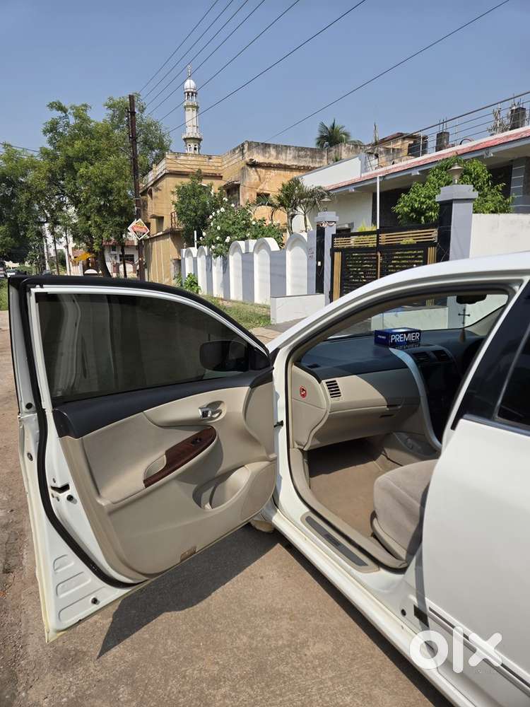 Toyota Corolla Altis 2012 Year