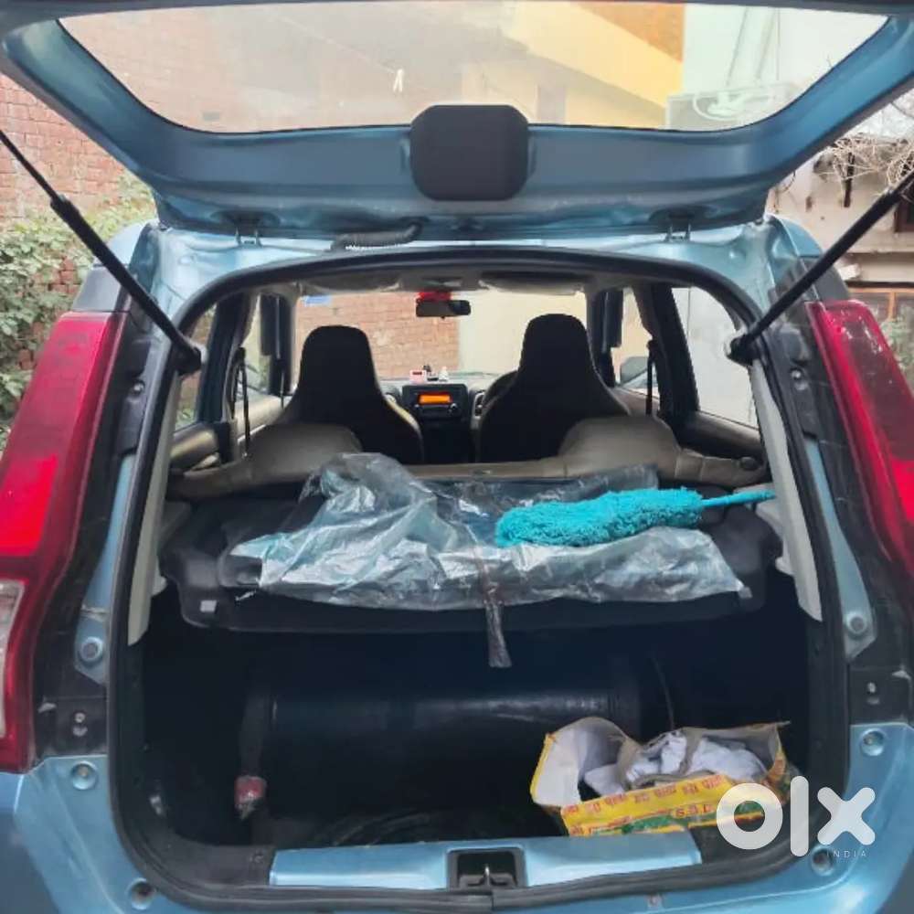 A Good Condition Single Hand Driven Car