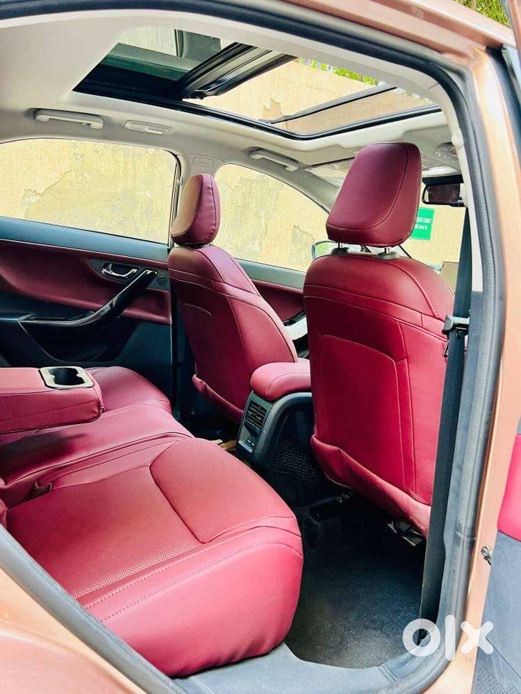 Tata Curvv Accom + A Dmt, 2024, Petrol