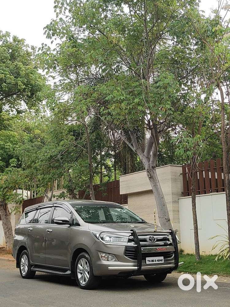 Toyota Innova Crysta 2.4 V, 2017, Diesel