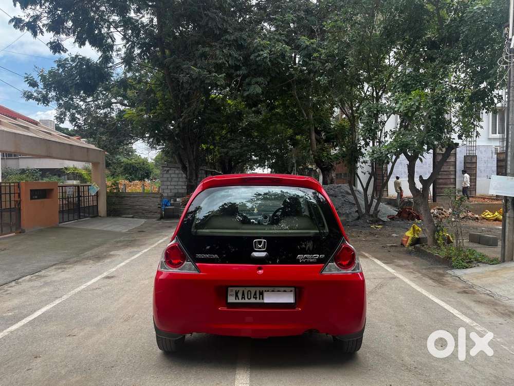 Honda Brio V Mt, 2012, Petrol