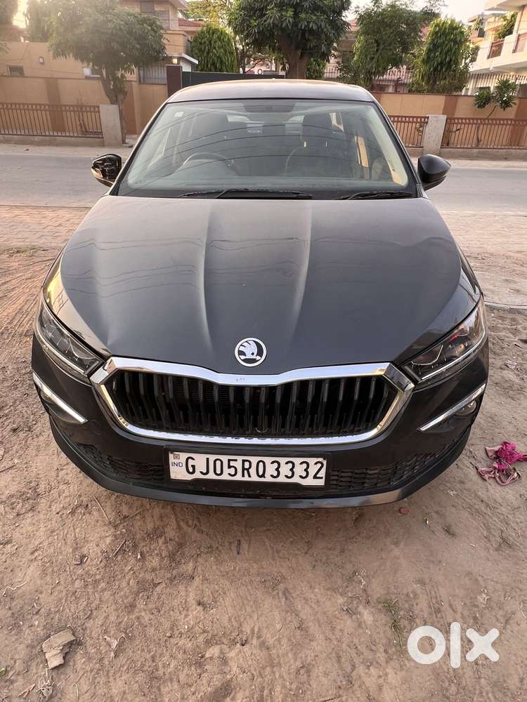 Skoda Slavia 1.0 Ambition Tsi, 2022, Petrol