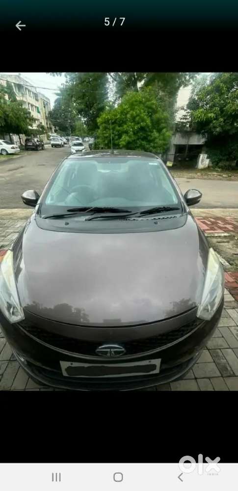 Xz Tiago Top Modal